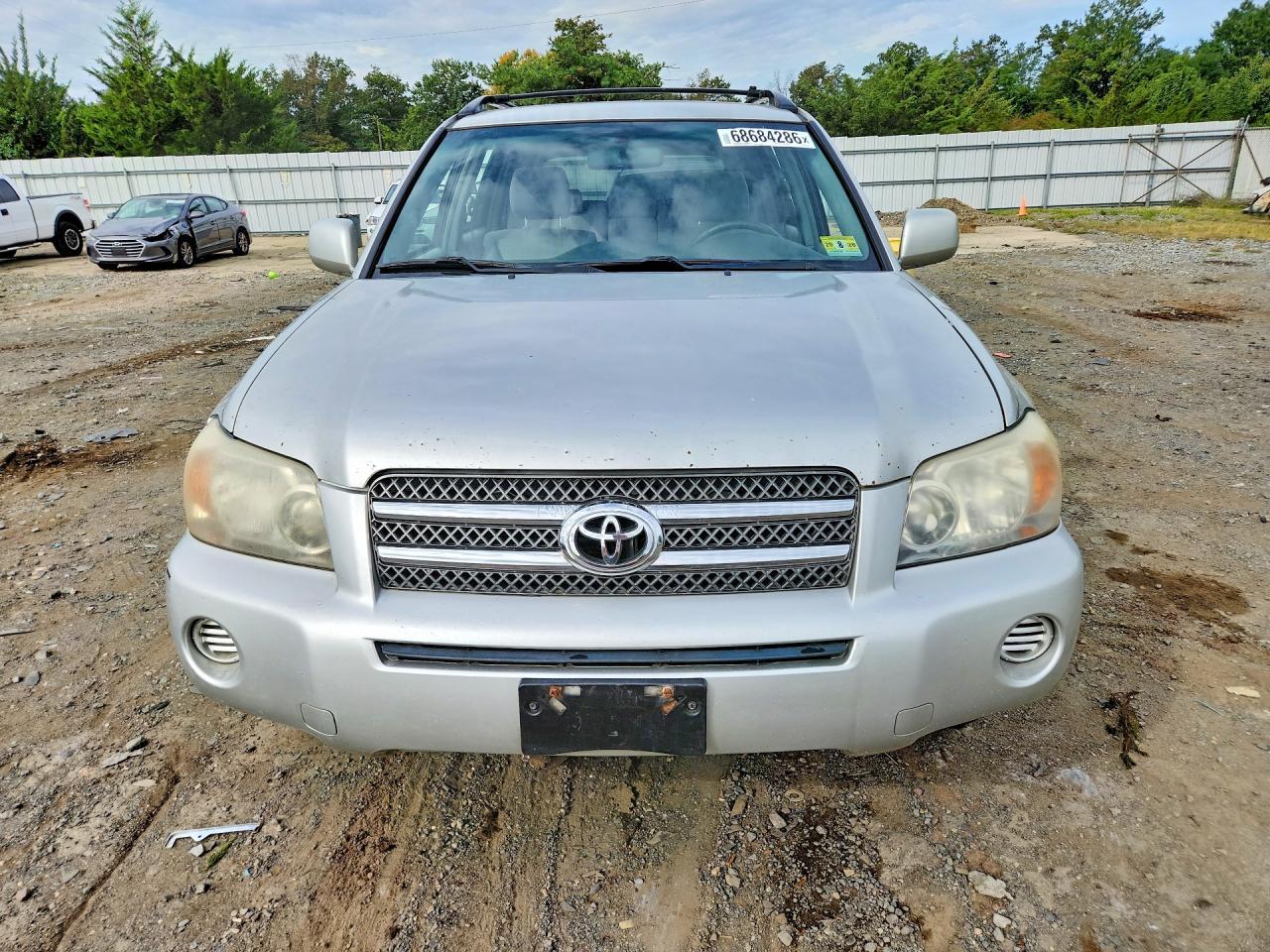 2006 Toyota Highlander Hybrid - Image 5