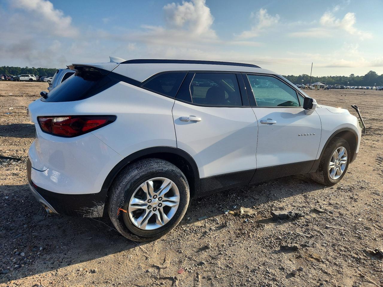 2021 Chevrolet Blazer 2Lt - Image 3