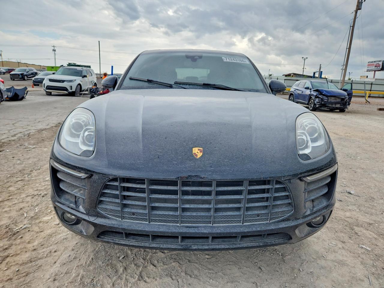 2017 Porsche Macan - Image 5