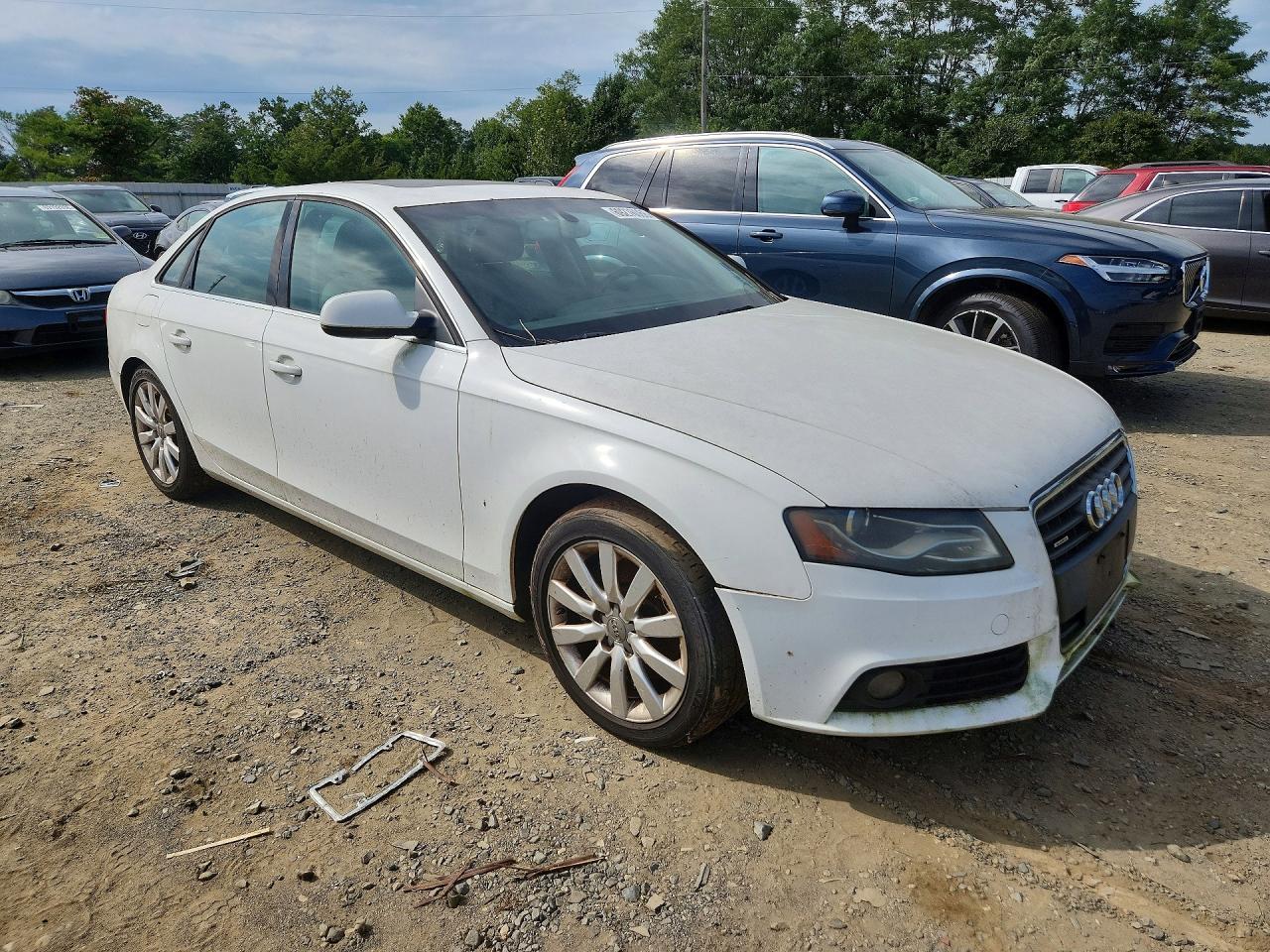2011 Audi A4 Premium Plus - Фото 4