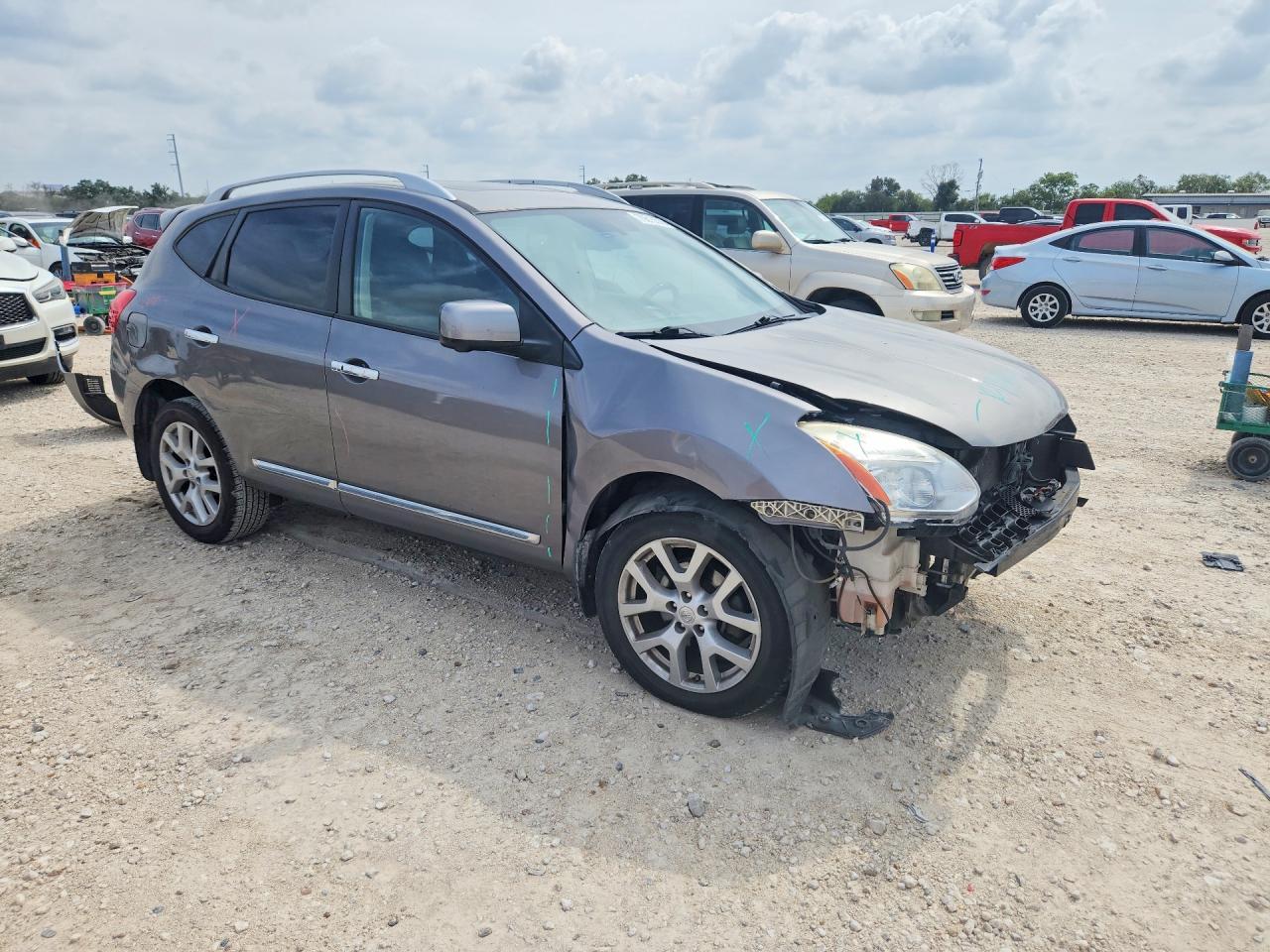 2012 Nissan Rogue S - Фото 4