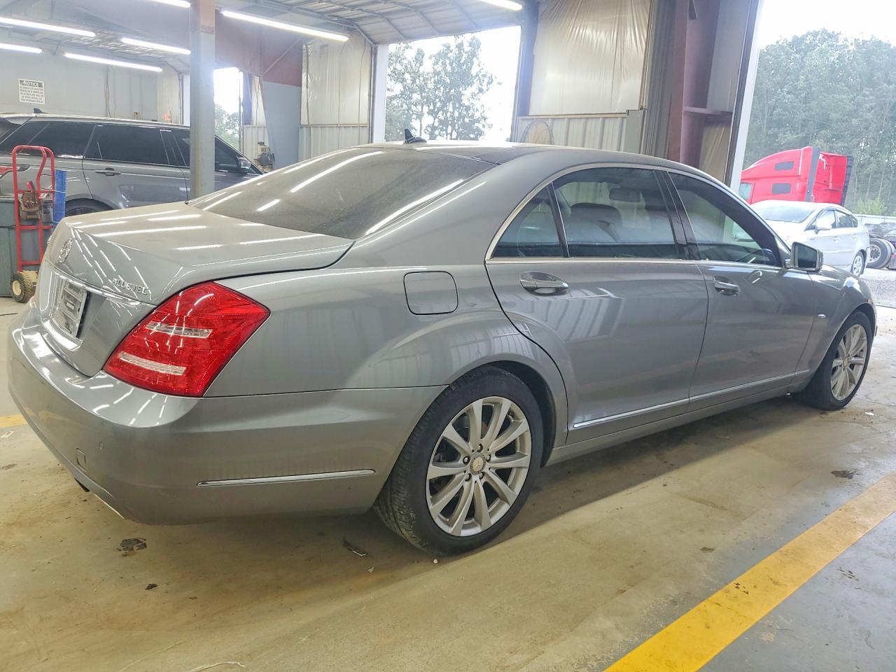 2012 Mercedes-Benz S 350 Bluetec - Фото 3