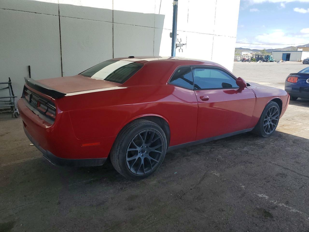 2015 Dodge Challenger Sxt - Фото 3