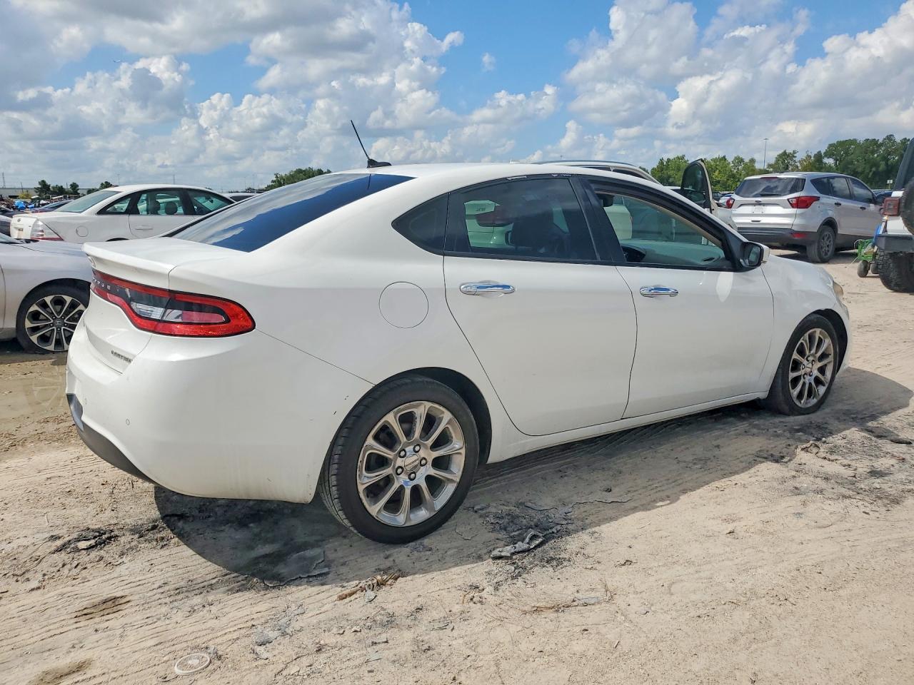 2013 Dodge Dart Limited - Image 3