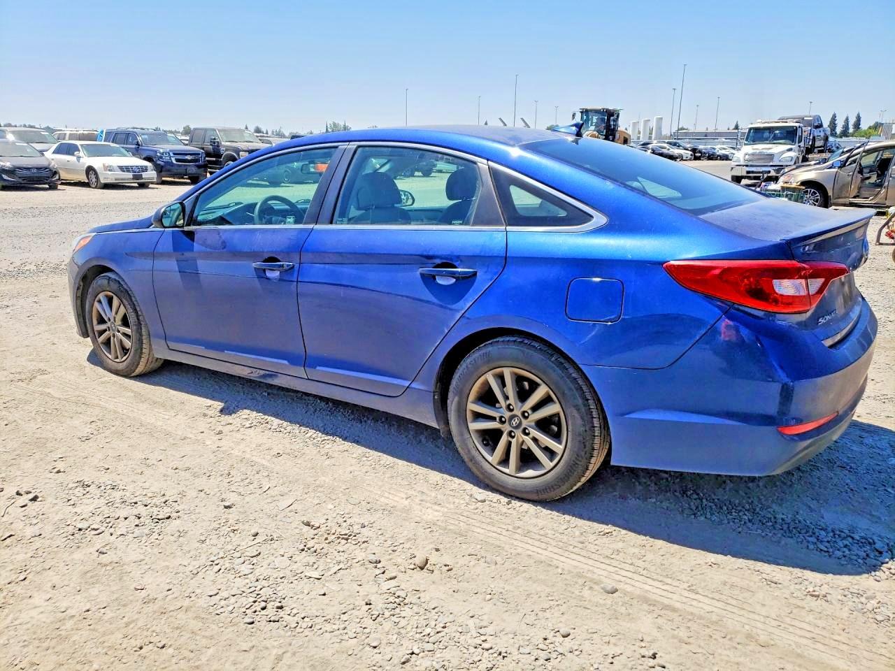 2017 Hyundai Sonata Se - Фото 2
