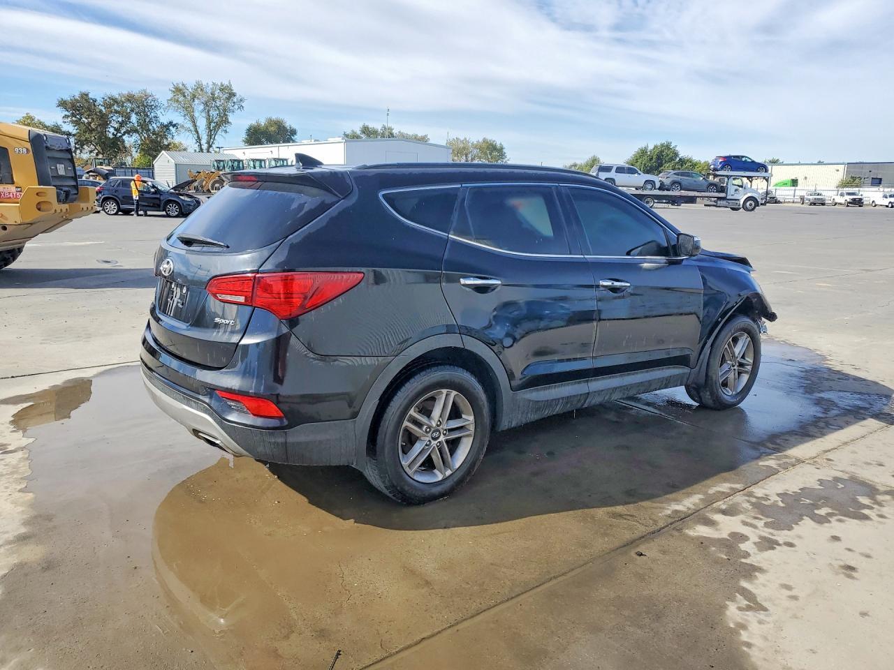 2017 Hyundai Santa Fe Sport 2.4L - Image 3