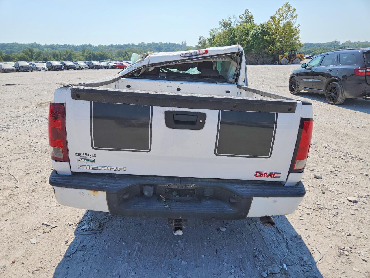 2011 GMC Sierra K1500 Denali - Image 6