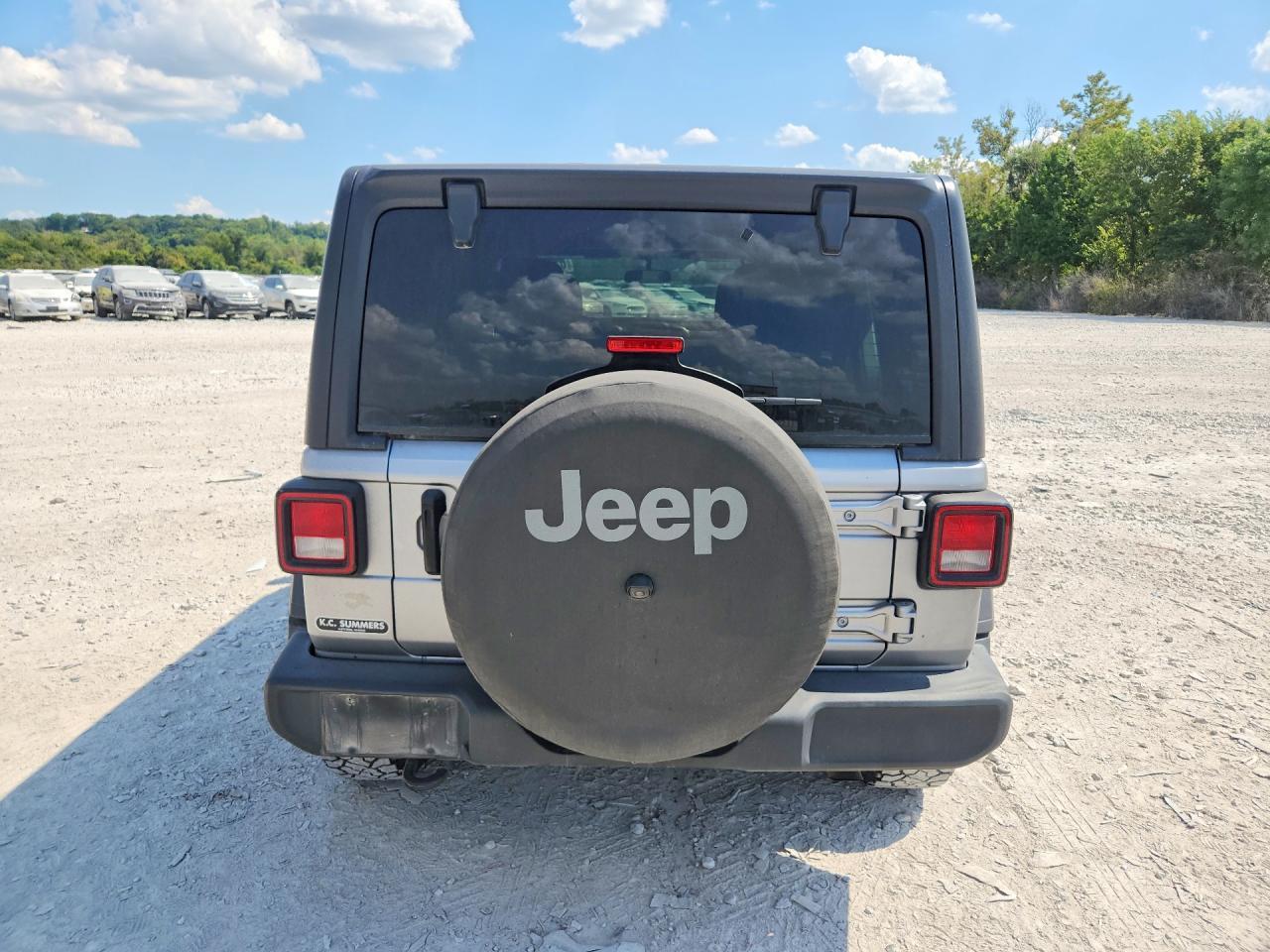 2020 Jeep Wrangler Unlimited Sport - Фото 6