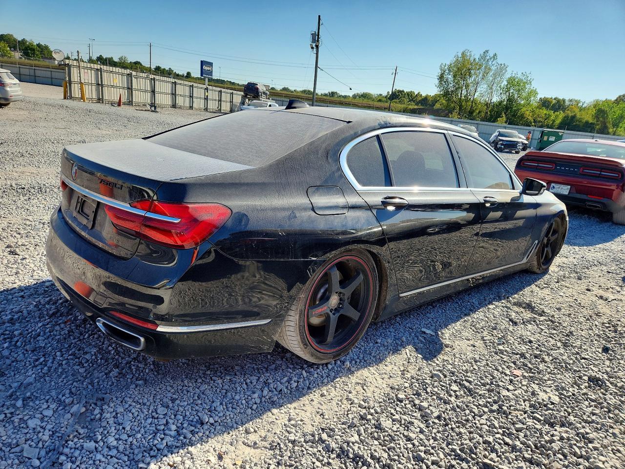 2017 BMW 740 I - Image 3