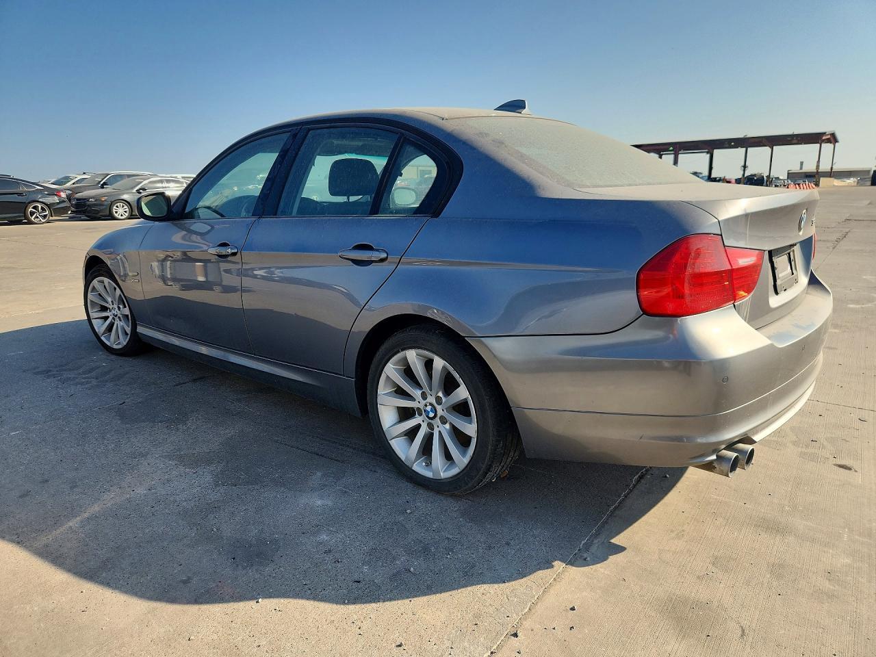 2011 BMW 328 Xi Sulev - Фото 2