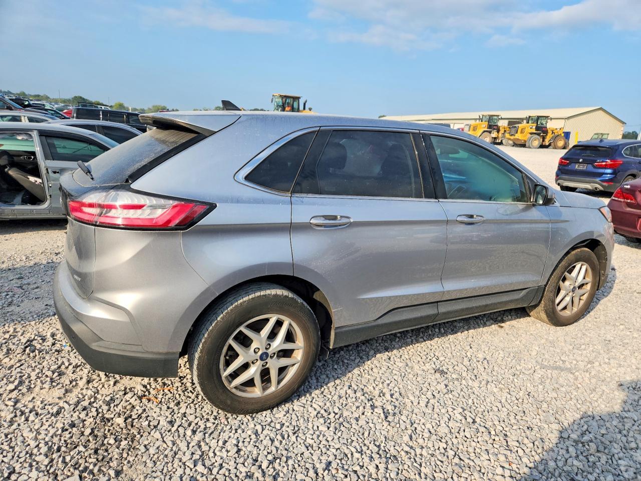 2022 Ford Edge Sel - Image 3