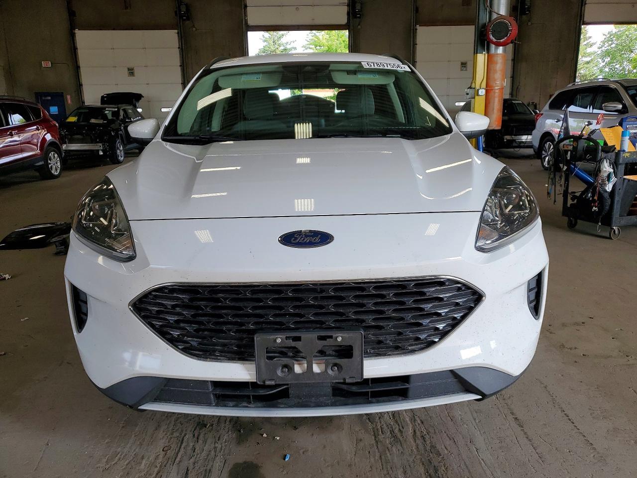 2020 Ford Escape Se - Фото 5