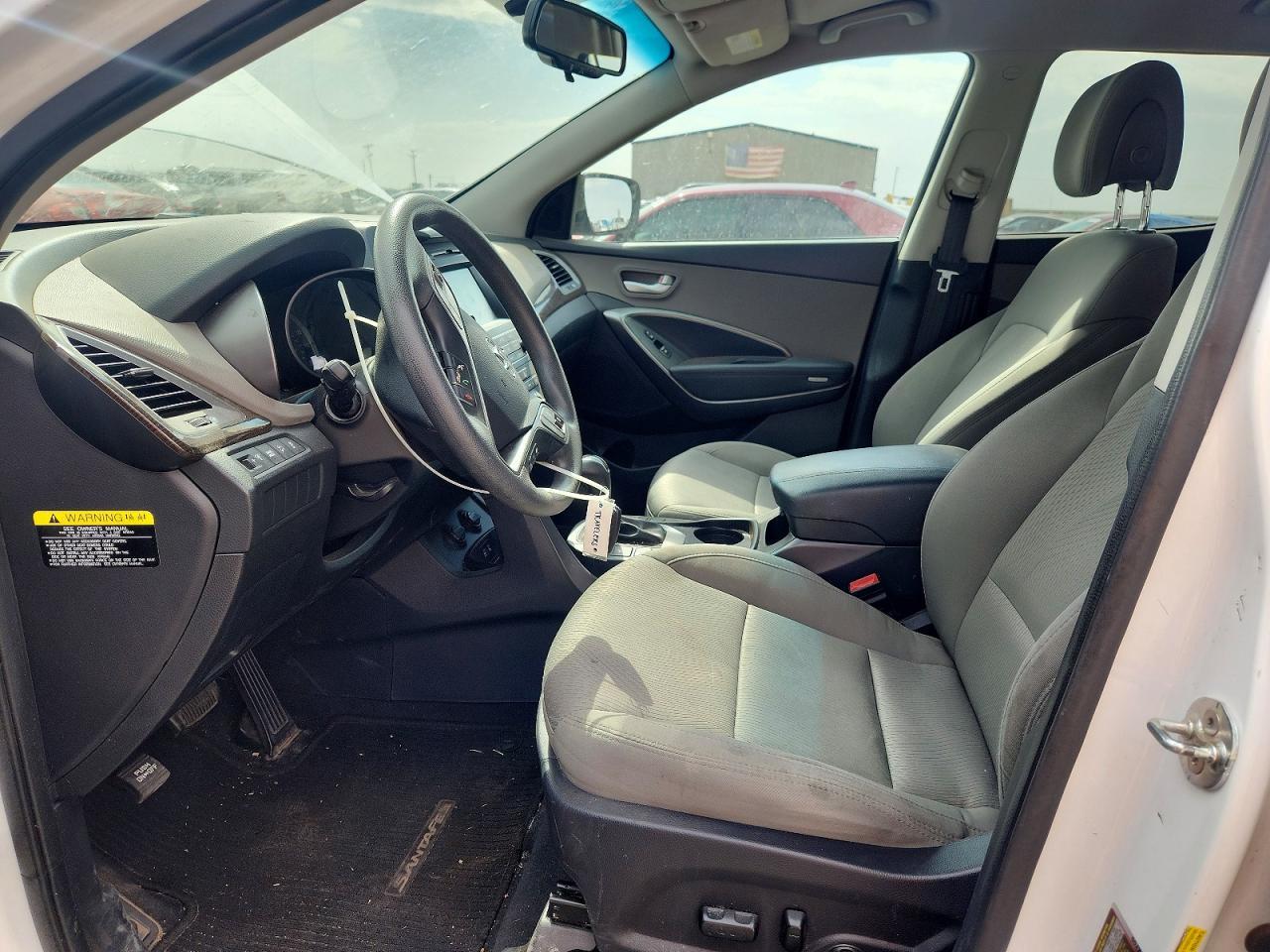 2017 Hyundai Santa Fe Sport 2.4L - Image 7