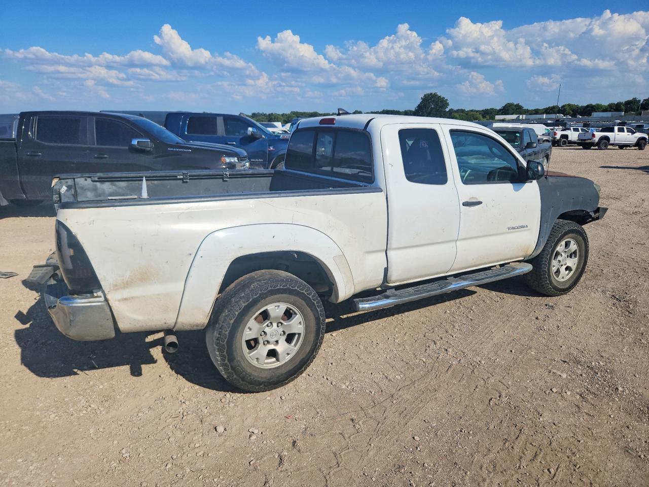 2015 Toyota Tacoma Access Cab - Фото 3