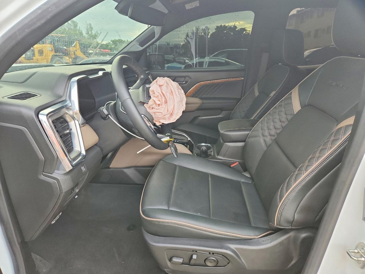 2023 GMC Canyon Denali - Фото 7