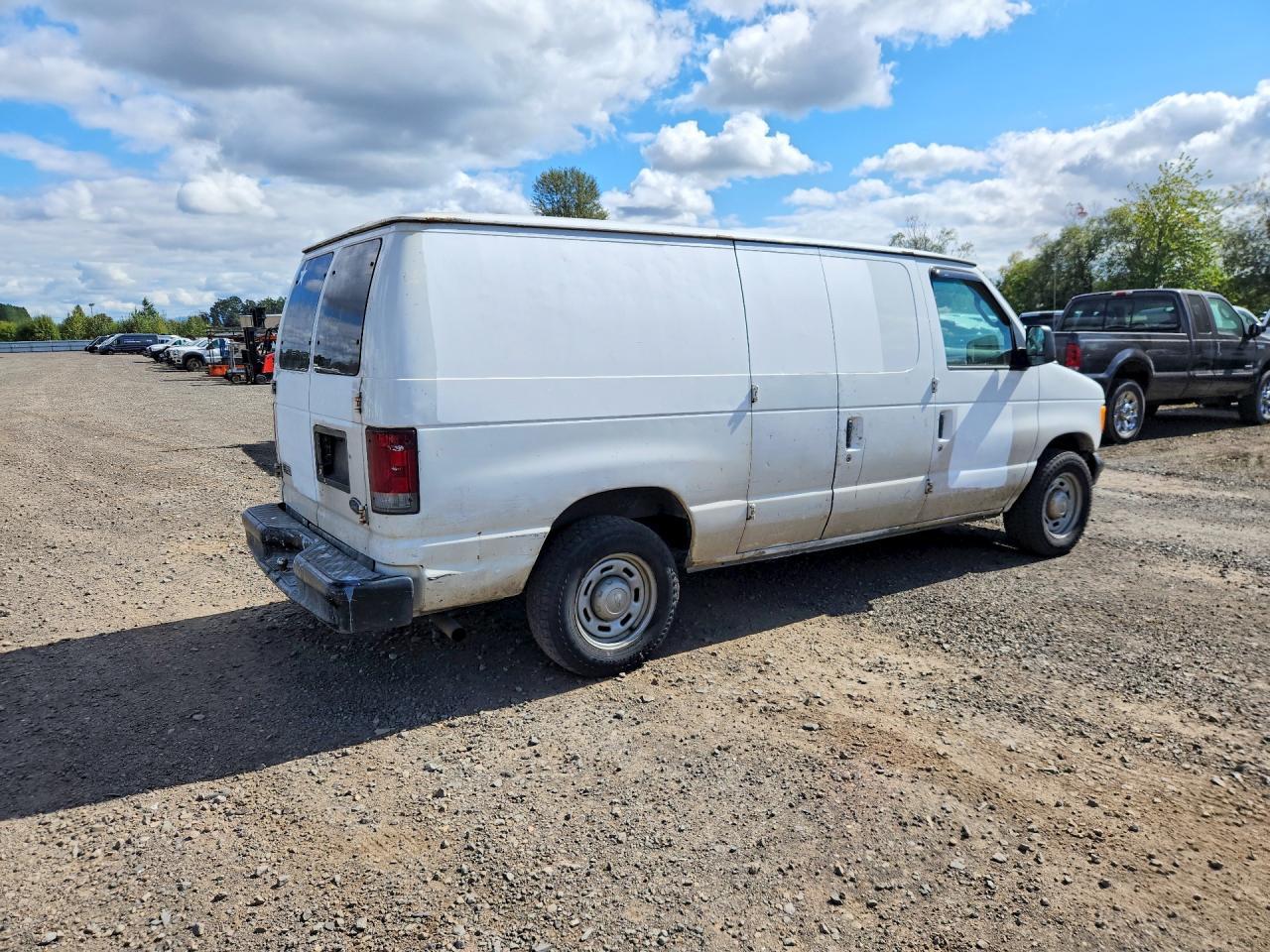 2005 Ford E150 Delivery Van - Фото 3