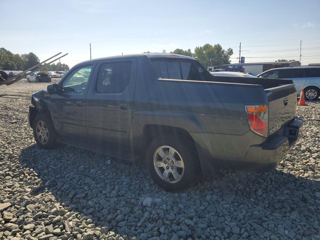 2008 Honda Ridgeline Rts - Image 2