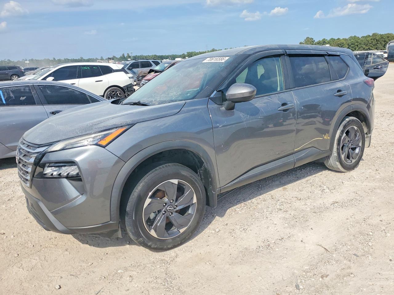 2025 Nissan Rogue Sv