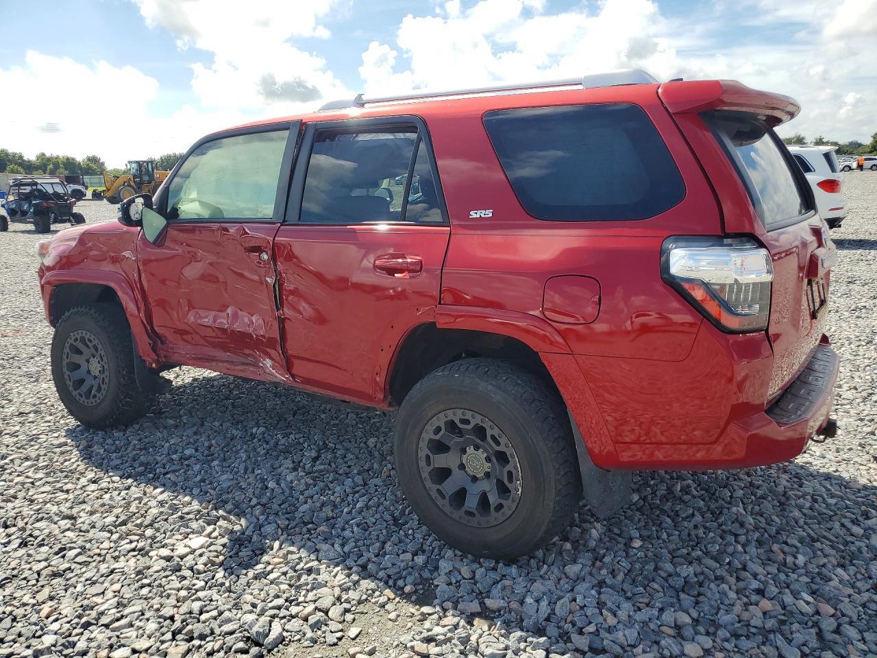 2017 Toyota 4Runner Sr5 Premium - Фото 2
