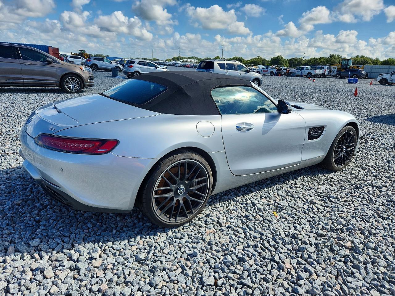 2019 Mercedes-Benz Amg Gt - Image 3