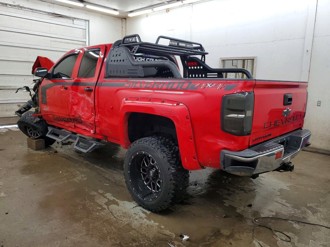 2018 Chevrolet Silverado K1500 Lt - Image 2