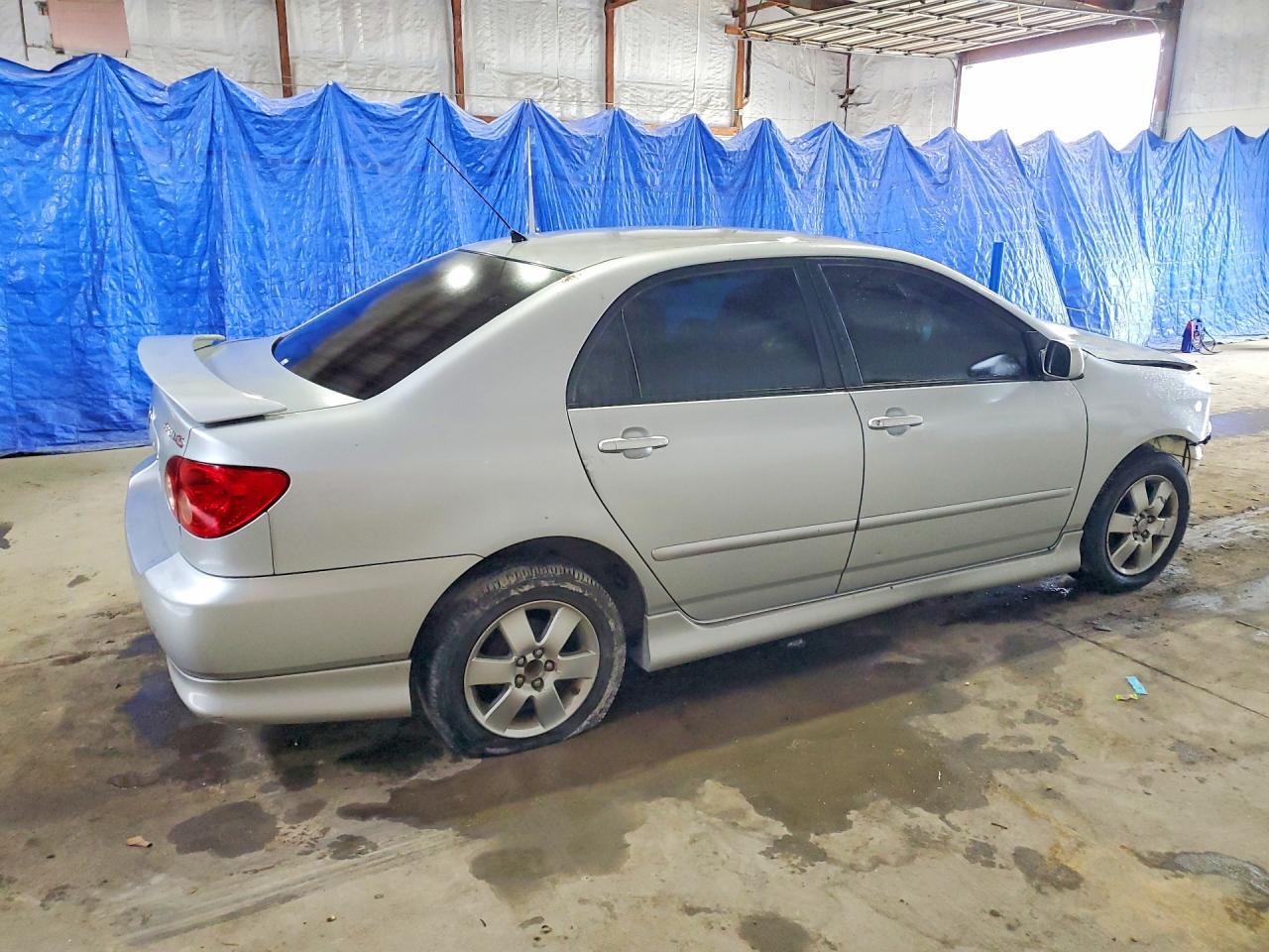 2005 Toyota Corolla S - Фото 3