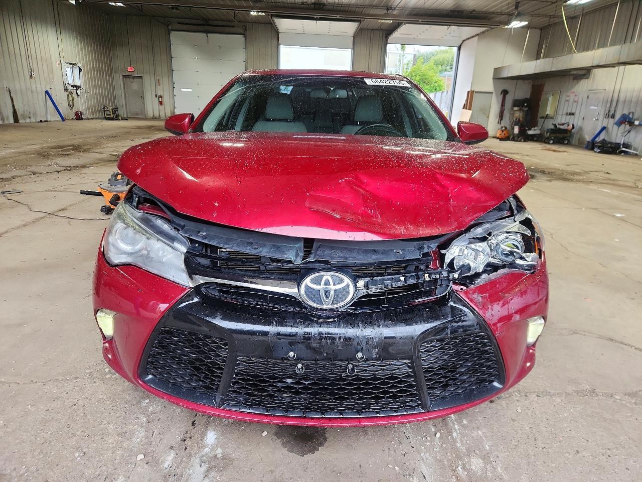 2015 Toyota Camry Xse - Image 5