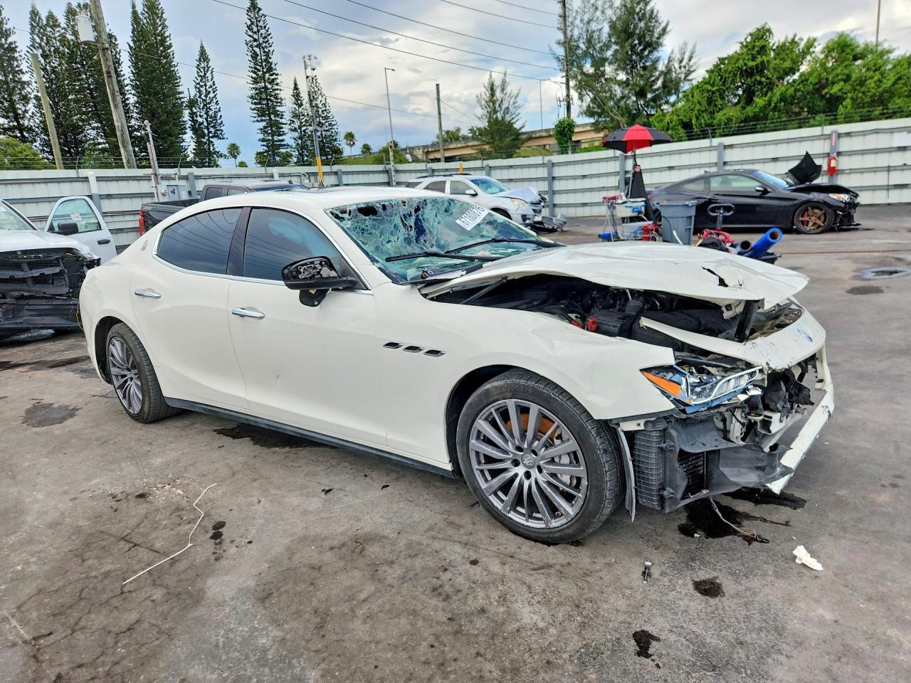 2018 Maserati Ghibli - Фото 4