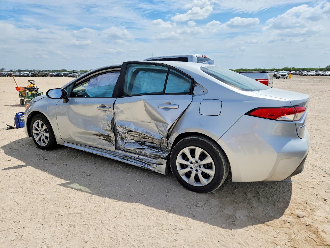 2023 Toyota Corolla Le - Фото 2