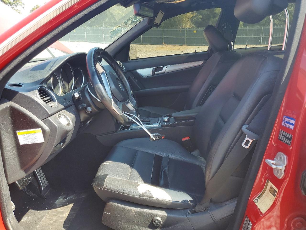 2013 Mercedes-Benz C 250 - Image 7