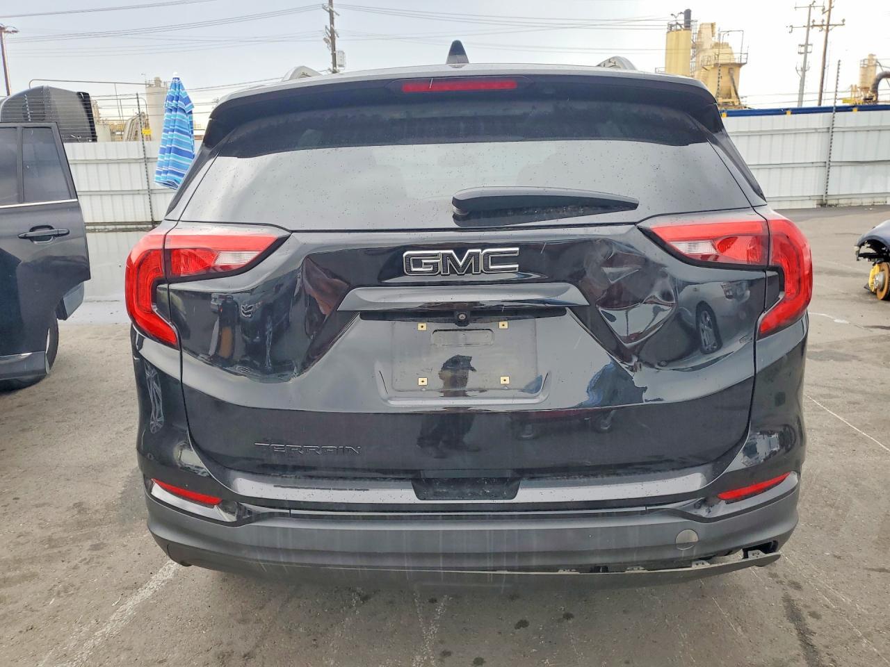 2021 GMC Terrain Slt - Image 6