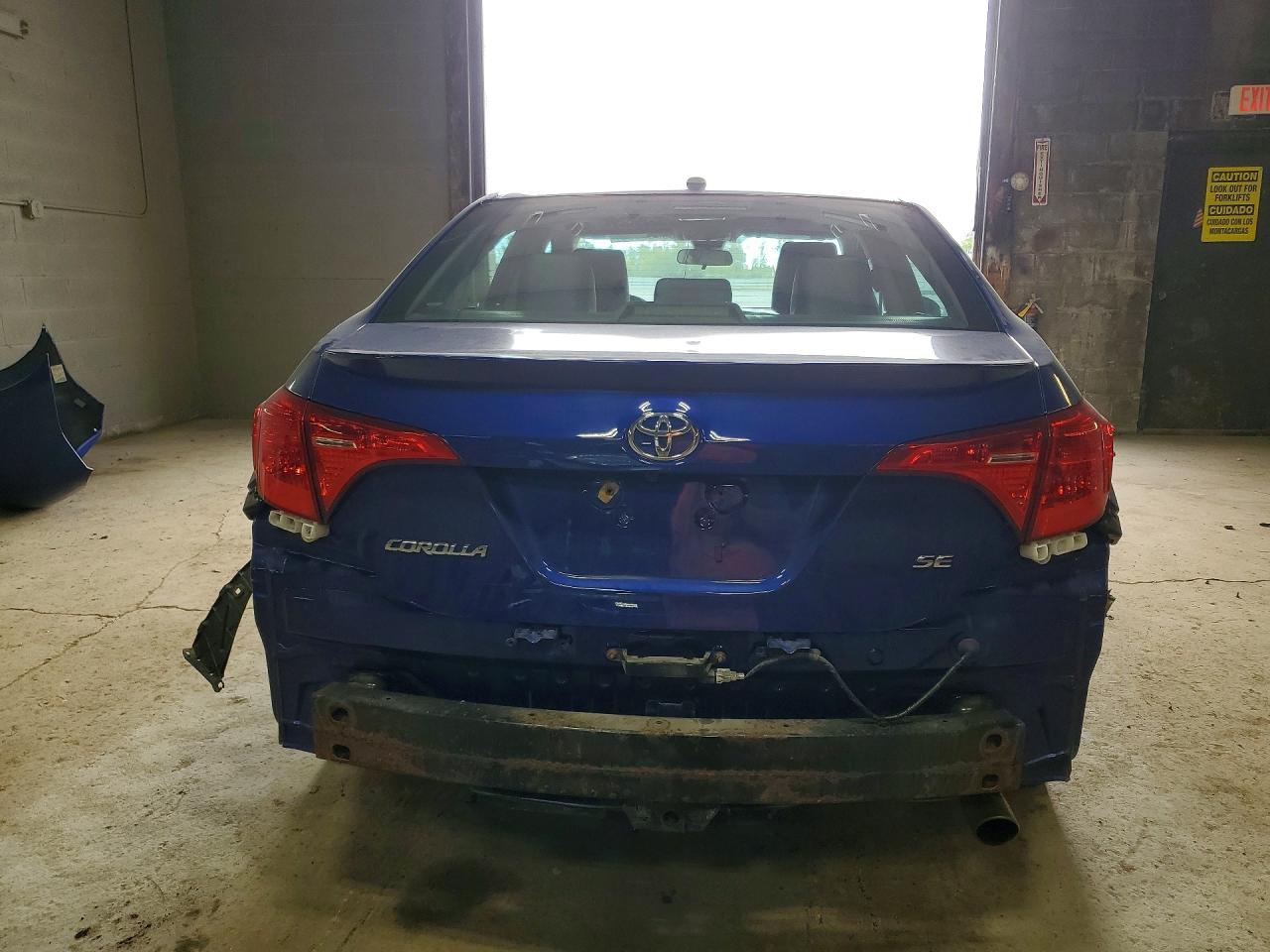 2018 Toyota Corolla Se - Image 6