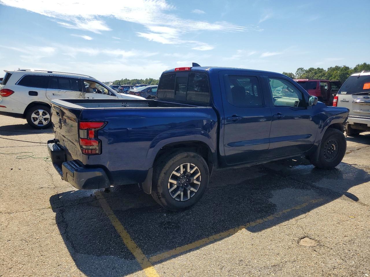 2022 Nissan Frontier Sv - Фото 3