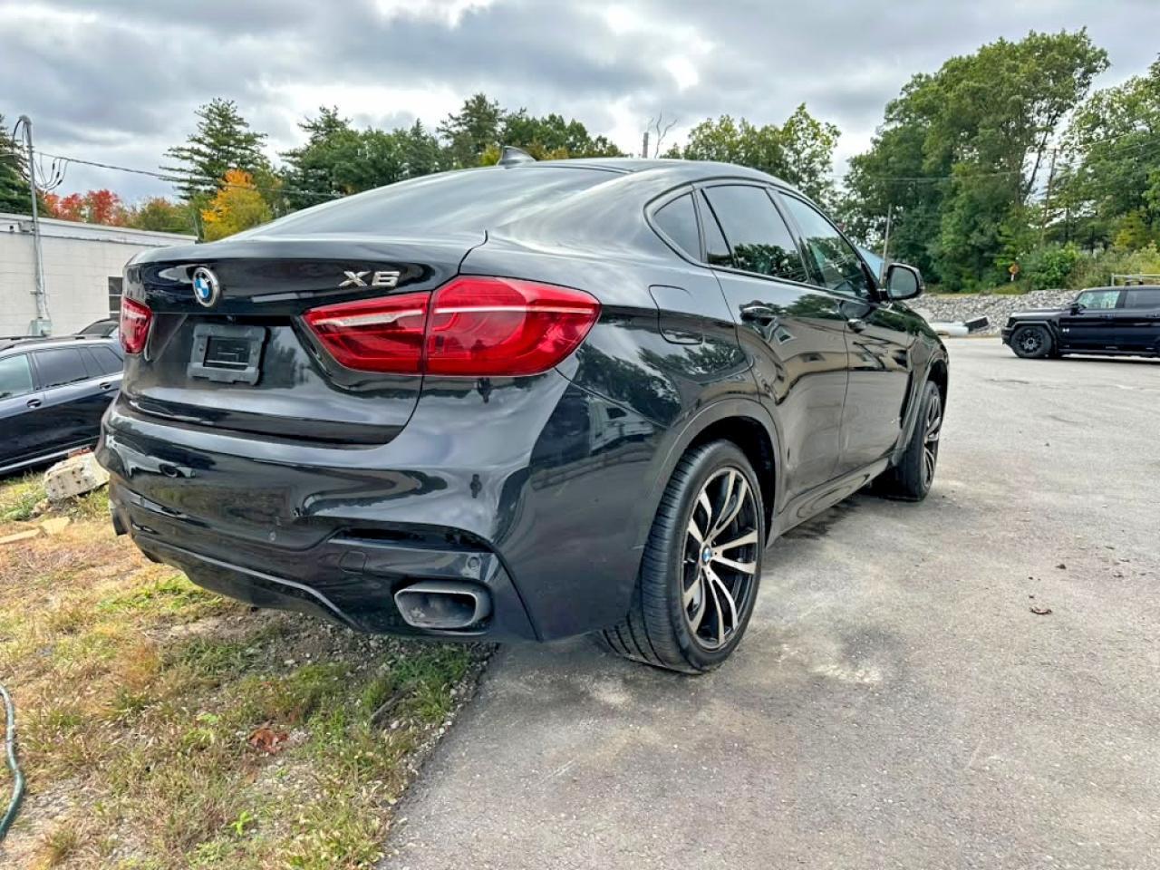 2016 BMW X6 xDrive35I - Image 3