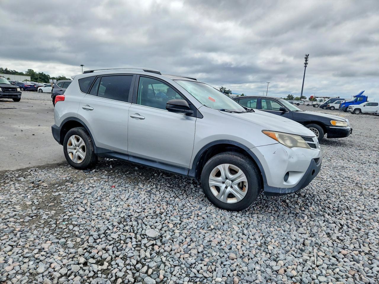 2013 Toyota Rav4 Le - Фото 4