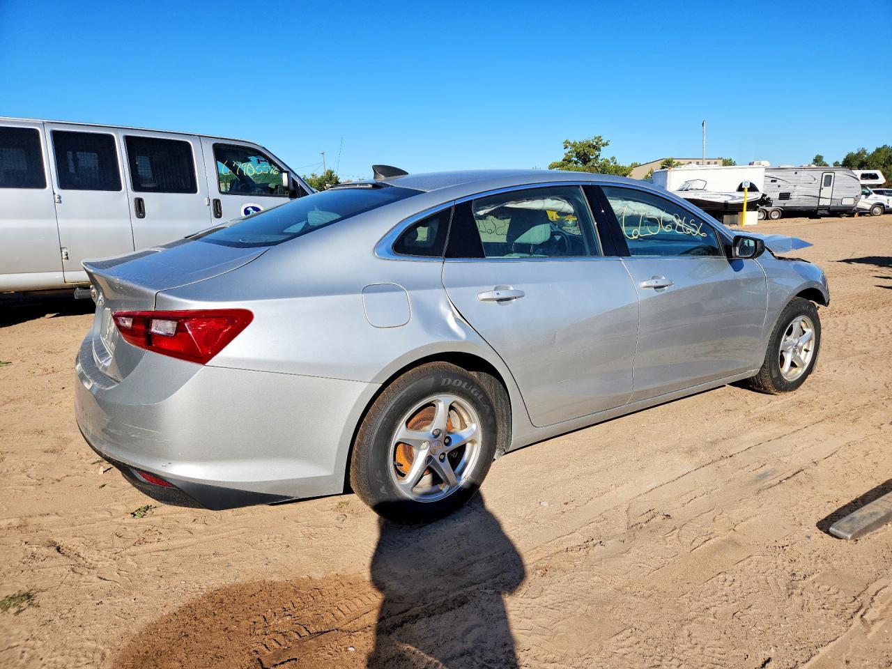 2017 Chevrolet Malibu Ls - Image 3