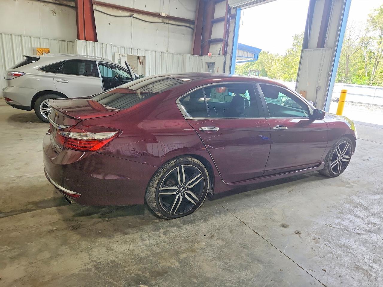 2016 Honda Accord Sport - Фото 3