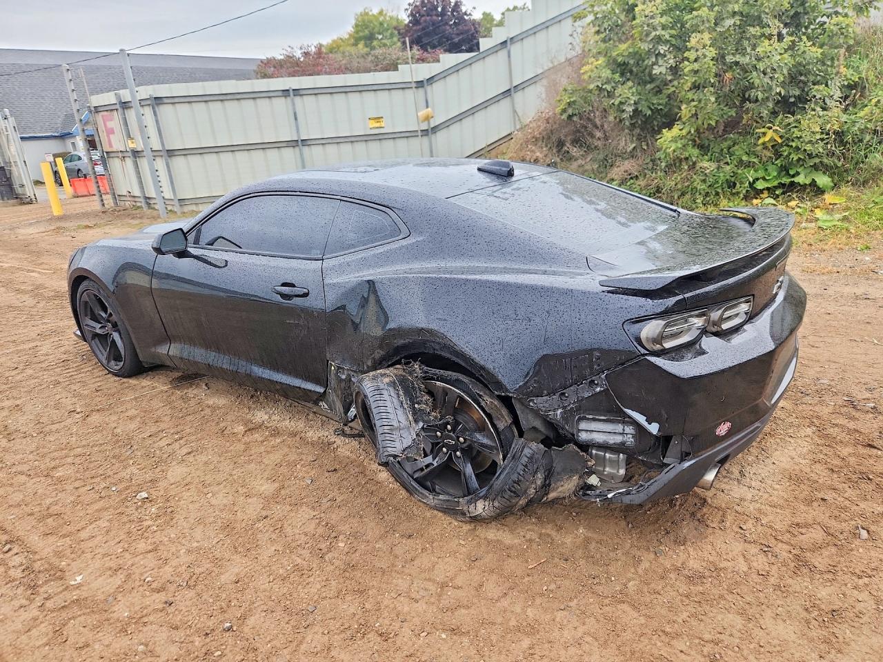 2020 Chevrolet Camaro Ss - Image 2