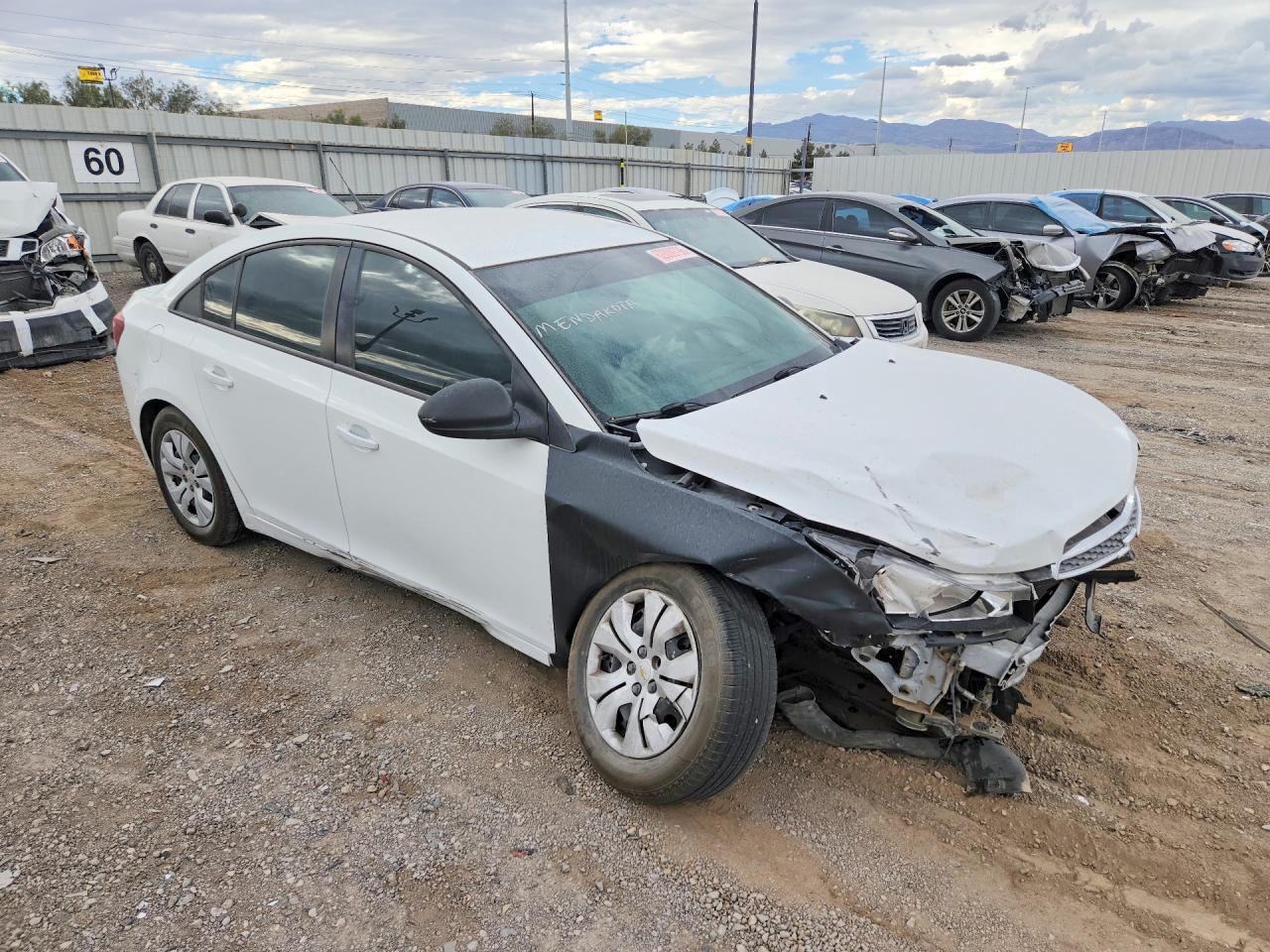 2013 Chevrolet Cruze Ls - Фото 4