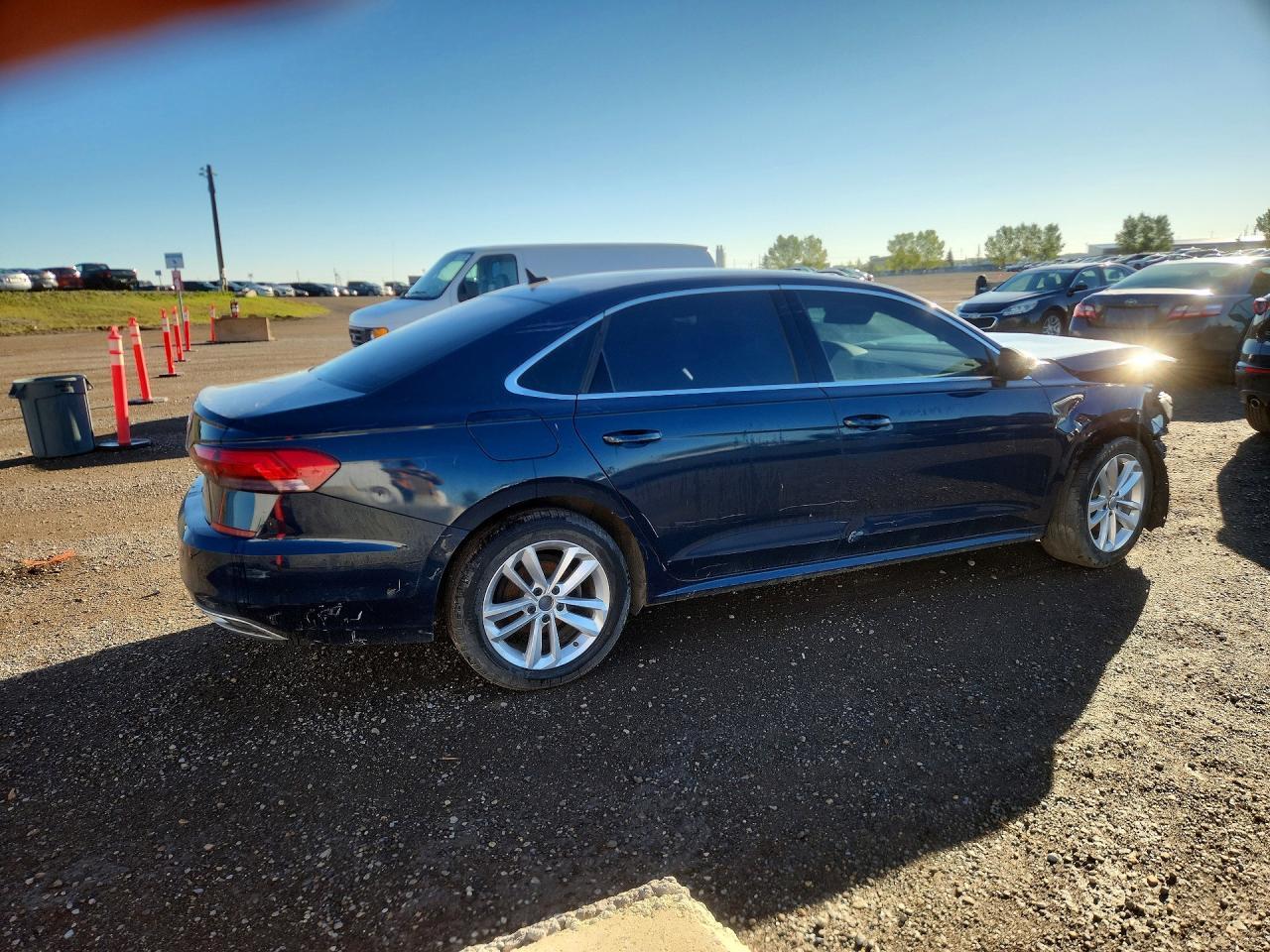 2021 Volkswagen Passat Highline - Фото 3