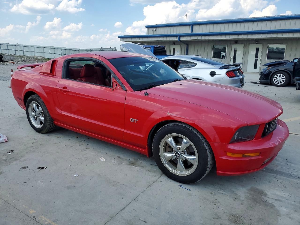 2005 Ford Mustang Gt - Image 4