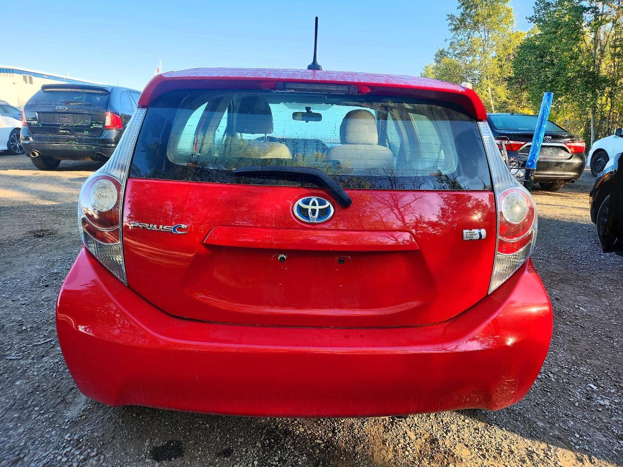 2013 Toyota Prius C One - Image 6