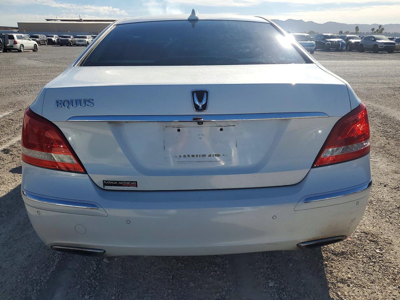 2012 Hyundai Equus Signature - Фото 6