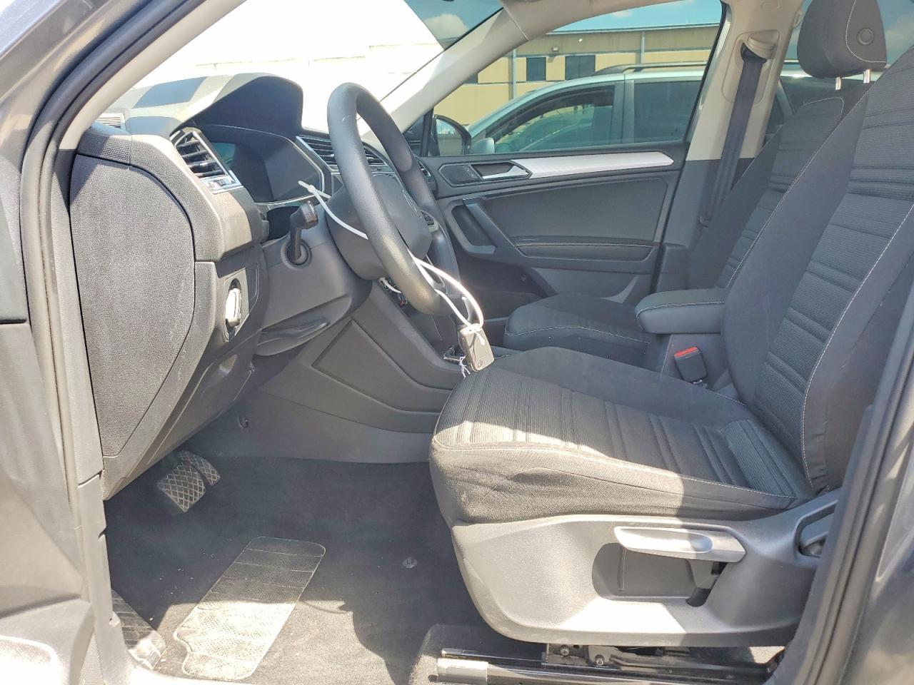 2023 Volkswagen Tiguan S - Фото 7
