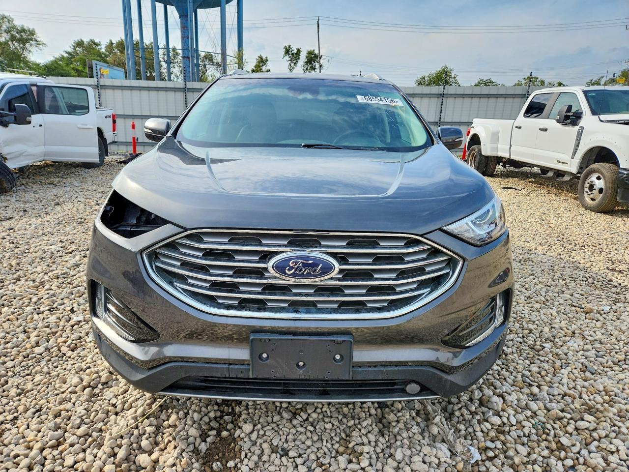 2019 Ford Edge Titanium - Image 5
