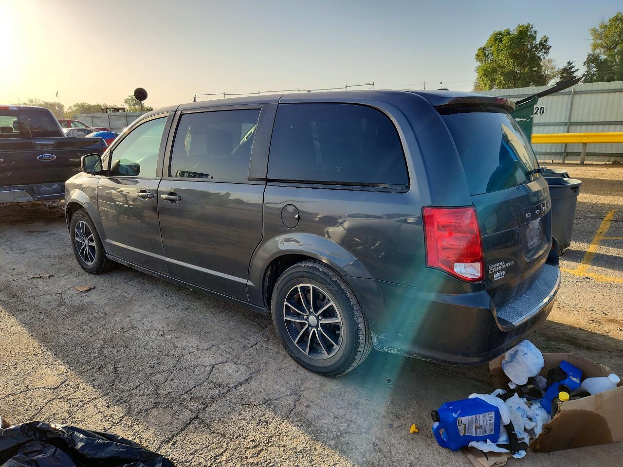 2019 Dodge Grand Caravan Gt - Фото 2