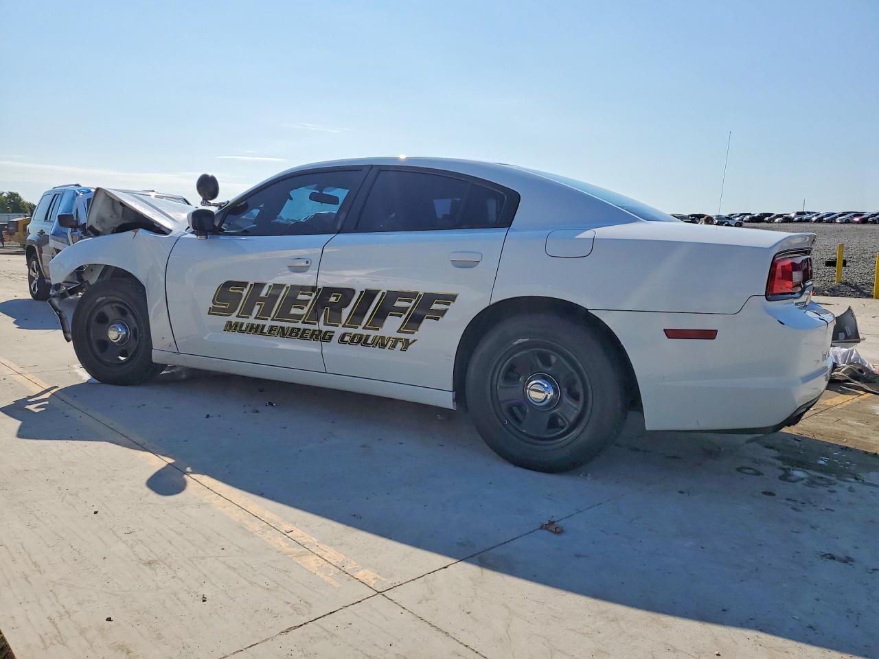 2014 Dodge Charger Police - Image 2
