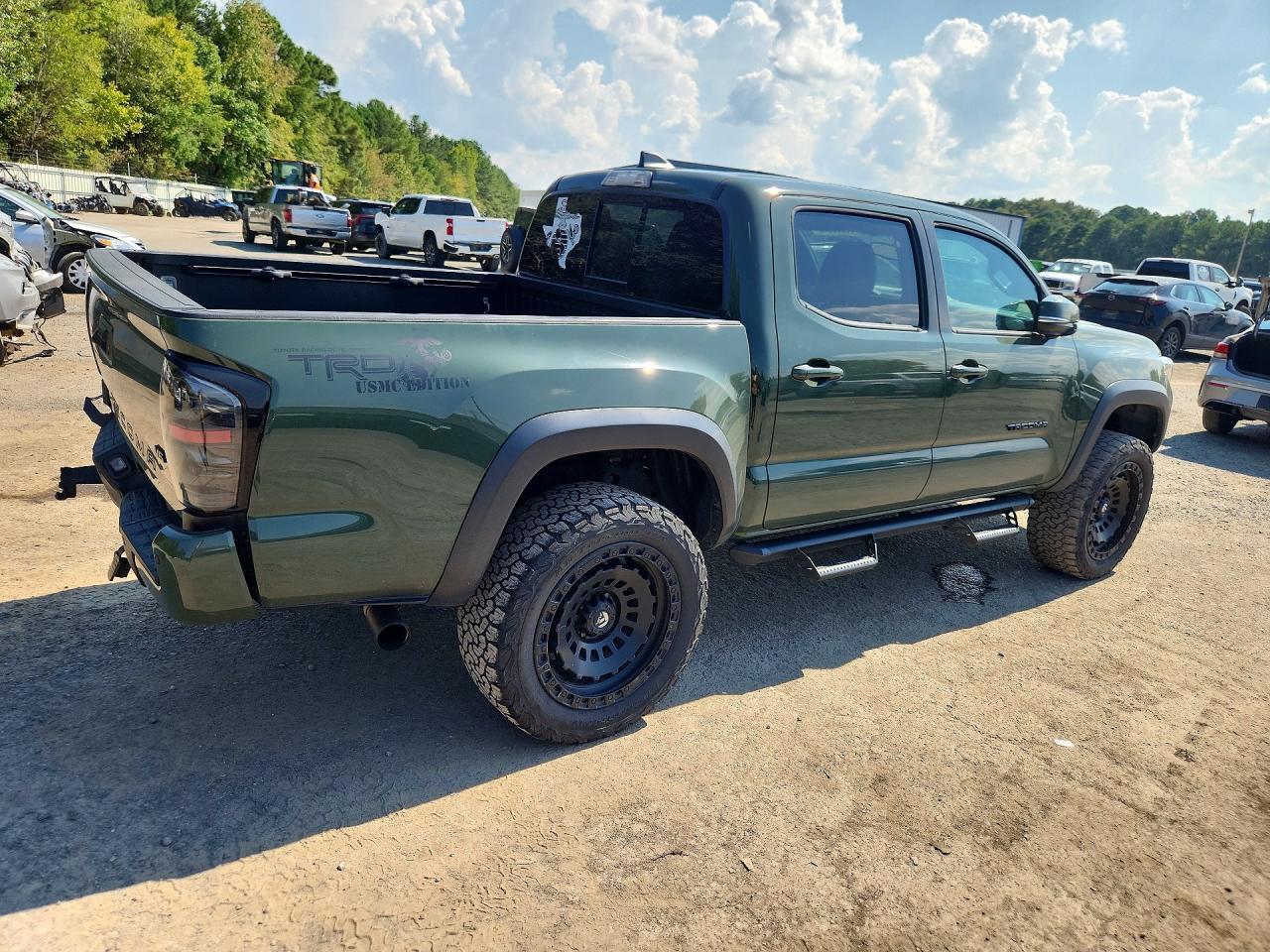 2021 Toyota Tacoma Trd Off-Road - Image 3