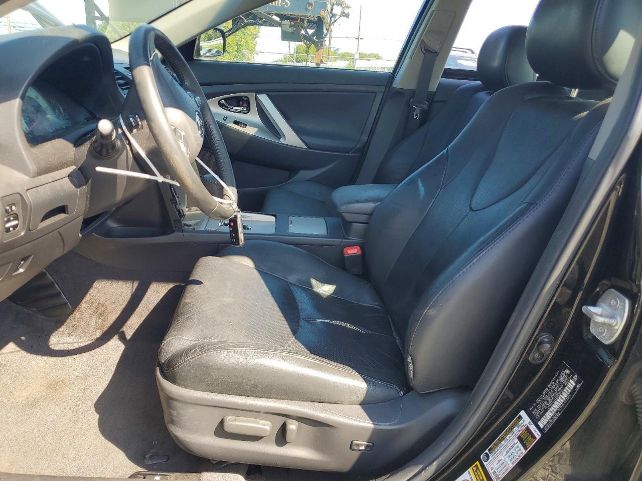 2011 Toyota Camry Se - Image 7