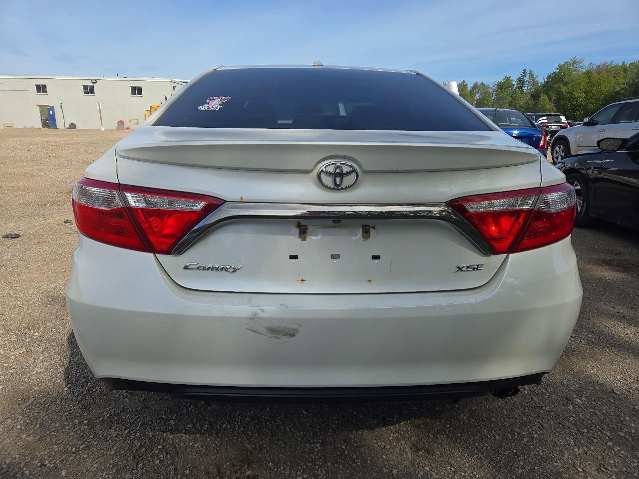 2016 Toyota Camry Le - Фото 6